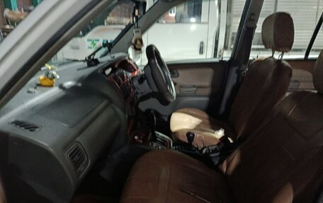 Suzuki Escudo III, 1998 год, 680 000 рублей, 8 фотография