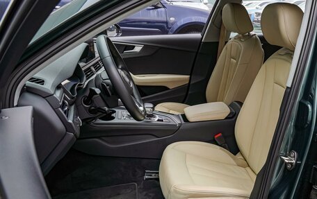 Audi A4, 2016 год, 2 100 000 рублей, 10 фотография