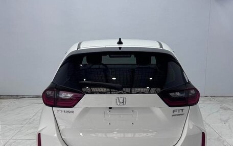 Honda Fit, 2022 год, 1 100 000 рублей, 5 фотография