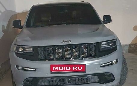 Jeep Grand Cherokee, 2014 год, 4 500 000 рублей, 2 фотография