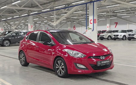 Hyundai i30 II рестайлинг, 2012 год, 1 020 000 рублей, 3 фотография