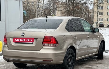 Volkswagen Polo VI (EU Market), 2015 год, 890 000 рублей, 4 фотография