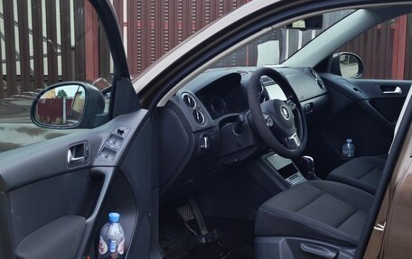 Volkswagen Tiguan I, 2014 год, 1 350 000 рублей, 10 фотография