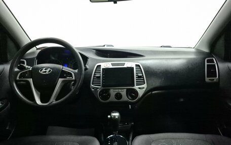 Hyundai i20 IB рестайлинг, 2010 год, 800 000 рублей, 10 фотография