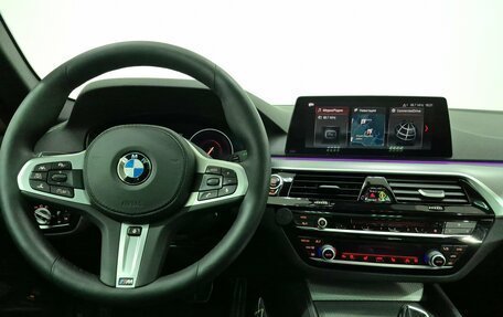 BMW 5 серия, 2019 год, 4 100 000 рублей, 11 фотография