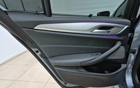 BMW 5 серия, 2019 год, 4 100 000 рублей, 14 фотография