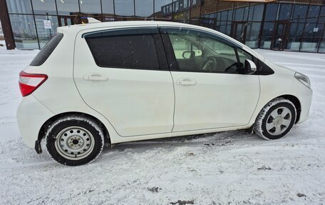 Toyota Vitz, 2017 год, 1 000 000 рублей, 5 фотография