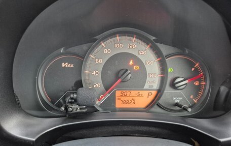 Toyota Vitz, 2017 год, 1 000 000 рублей, 7 фотография