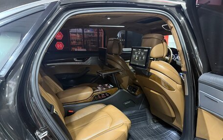 Audi A8, 2012 год, 1 950 000 рублей, 13 фотография