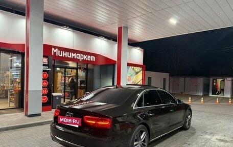 Audi A8, 2012 год, 1 950 000 рублей, 4 фотография