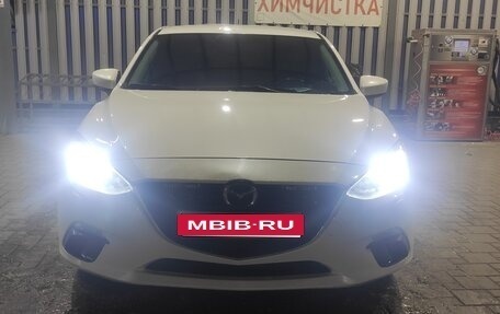 Mazda 3, 2014 год, 1 400 000 рублей, 2 фотография