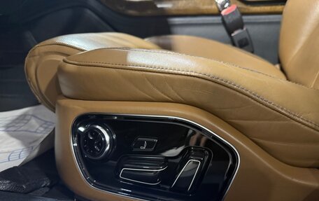 Audi A8, 2012 год, 1 950 000 рублей, 28 фотография