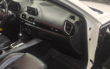 Mazda 3, 2014 год, 1 400 000 рублей, 10 фотография