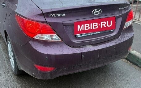 Hyundai Solaris II рестайлинг, 2011 год, 1 100 000 рублей, 10 фотография