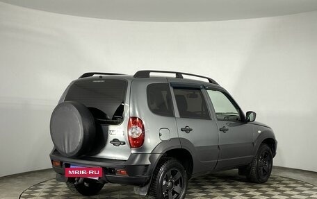 Chevrolet Niva I рестайлинг, 2018 год, 875 000 рублей, 6 фотография