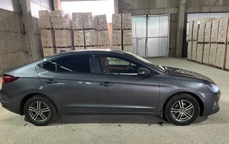 Hyundai Elantra VI рестайлинг, 2019 год, 1 450 000 рублей, 3 фотография