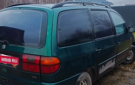 Volkswagen Sharan I рестайлинг, 1998 год, 320 000 рублей, 4 фотография