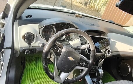 Chevrolet Cruze II, 2012 год, 1 000 000 рублей, 16 фотография