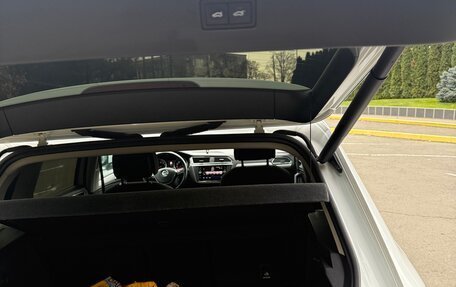 Volkswagen Tiguan II, 2020 год, 2 400 000 рублей, 23 фотография