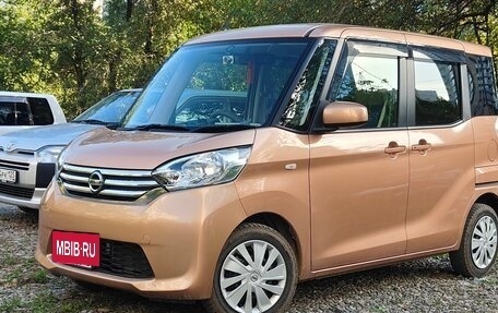 Nissan Dayz Roox I рестайлинг, 2014 год, 695 000 рублей, 6 фотография