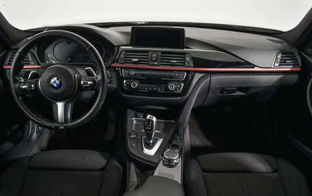 BMW 3 серия, 2012 год, 1 549 000 рублей, 14 фотография