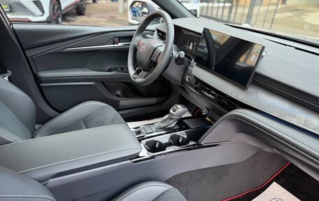 Toyota Camry, 2025 год, 4 500 000 рублей, 11 фотография