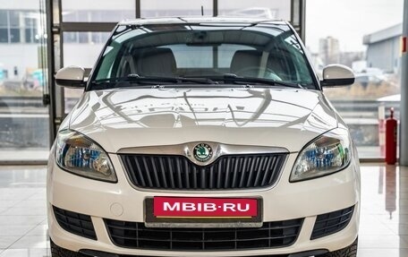 Skoda Fabia II, 2011 год, 668 000 рублей, 2 фотография