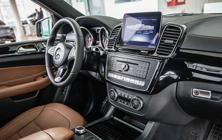 Mercedes-Benz GLS, 2018 год, 4 598 000 рублей, 19 фотография