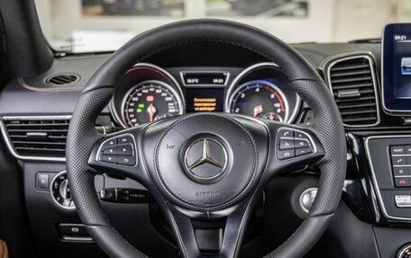 Mercedes-Benz GLS, 2018 год, 4 598 000 рублей, 21 фотография