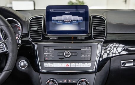 Mercedes-Benz GLS, 2018 год, 4 598 000 рублей, 26 фотография