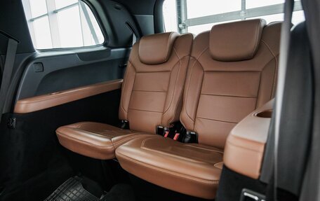 Mercedes-Benz GLS, 2018 год, 4 598 000 рублей, 38 фотография