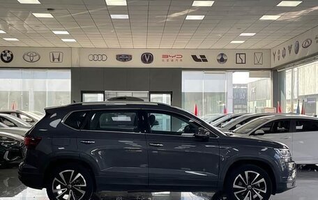 Volkswagen Tharu, 2022 год, 2 200 000 рублей, 4 фотография