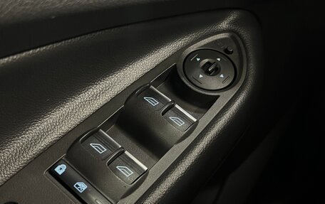 Ford Kuga III, 2015 год, 999 000 рублей, 19 фотография