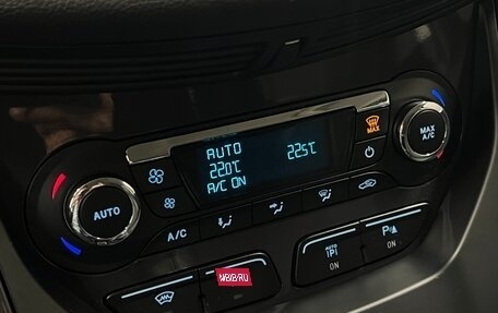 Ford Kuga III, 2015 год, 999 000 рублей, 17 фотография