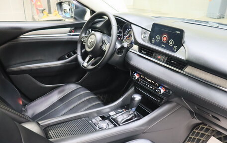 Mazda 6, 2020 год, 2 450 000 рублей, 7 фотография