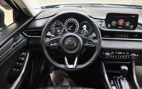 Mazda 6, 2020 год, 2 450 000 рублей, 10 фотография