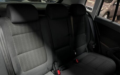 Volkswagen Tiguan I, 2011 год, 1 295 000 рублей, 13 фотография