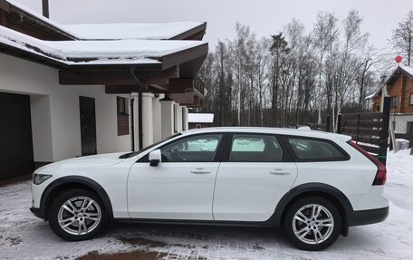 Volvo V90 Cross Country I рестайлинг, 2021 год, 3 900 000 рублей, 8 фотография