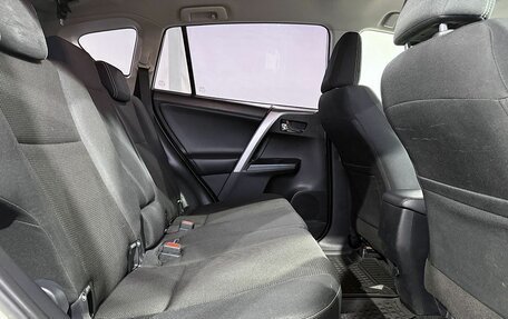 Toyota RAV4, 2017 год, 2 299 000 рублей, 13 фотография