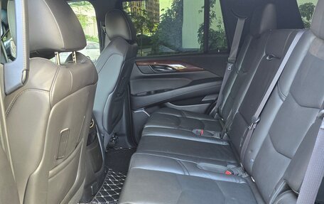 Cadillac Escalade IV, 2015 год, 4 300 000 рублей, 15 фотография