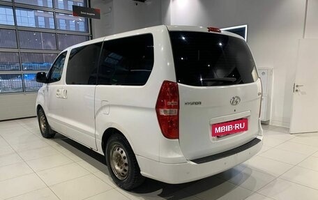 Hyundai H-1 II рестайлинг, 2012 год, 1 400 000 рублей, 6 фотография