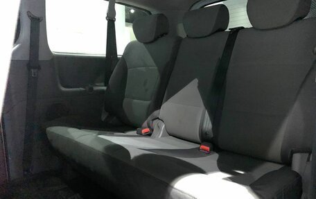 Hyundai H-1 II рестайлинг, 2012 год, 1 400 000 рублей, 13 фотография