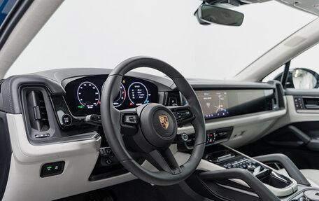 Porsche Cayenne III, 2025 год, 18 990 000 рублей, 16 фотография