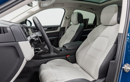 Porsche Cayenne III, 2025 год, 18 990 000 рублей, 26 фотография