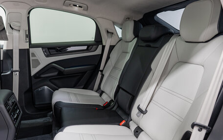 Porsche Cayenne III, 2025 год, 18 990 000 рублей, 27 фотография