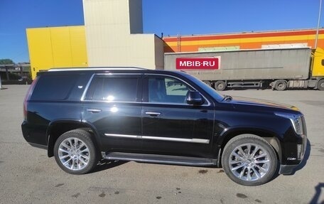 Cadillac Escalade IV, 2018 год, 4 000 000 рублей, 5 фотография