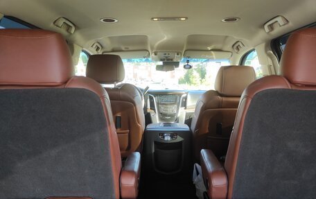 Cadillac Escalade IV, 2018 год, 4 000 000 рублей, 19 фотография