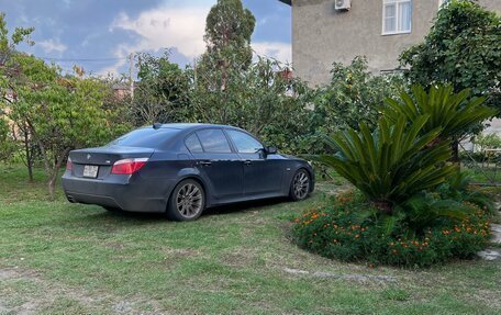 BMW 5 серия, 2006 год, 790 000 рублей, 11 фотография