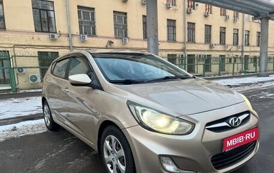 Hyundai Solaris II рестайлинг, 2013 год, 780 000 рублей, 1 фотография