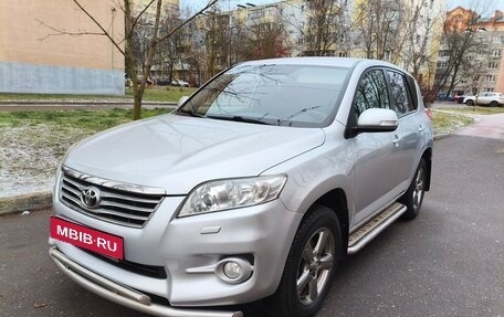 Toyota RAV4, 2012 год, 1 585 000 рублей, 2 фотография